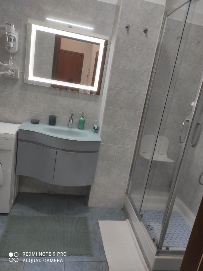 Ferienwohnung Torino Piazza Santa Rita Bilocale Inalpi Arena Ex Palaalpitour Santa Rita Exterior foto