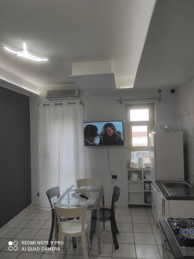 Ferienwohnung Torino Piazza Santa Rita Bilocale Inalpi Arena Ex Palaalpitour Santa Rita Exterior foto