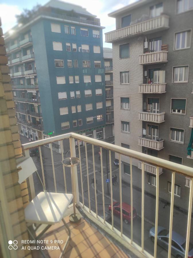 Ferienwohnung Torino Piazza Santa Rita Bilocale Inalpi Arena Ex Palaalpitour Santa Rita Exterior foto
